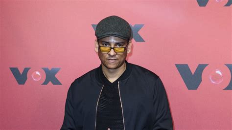 Xavier Naidoo's 'Sonne' Concert: A Triumphant Return to the Stage or a Controversial Comeback?